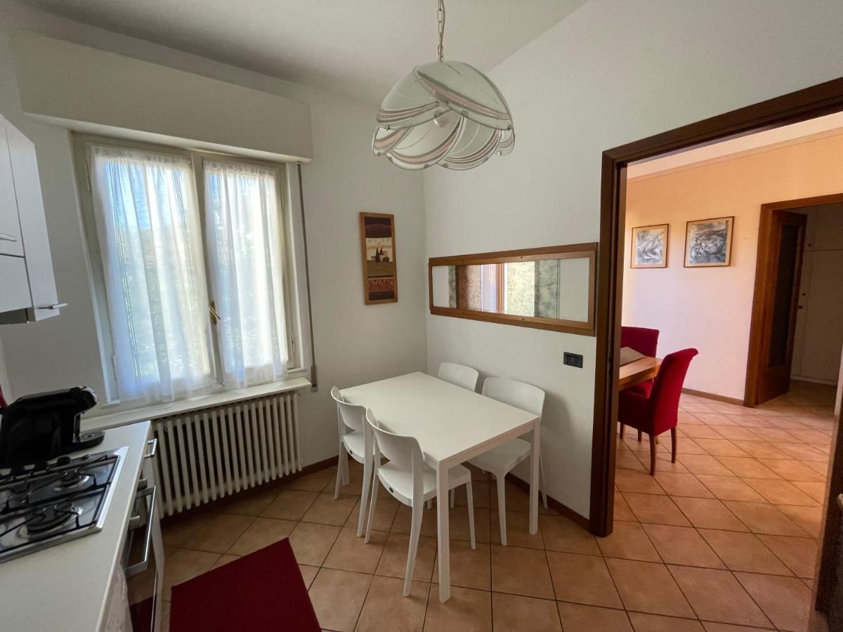 Апартаменты La Casa Dei Sogni Интра Экстерьер фото